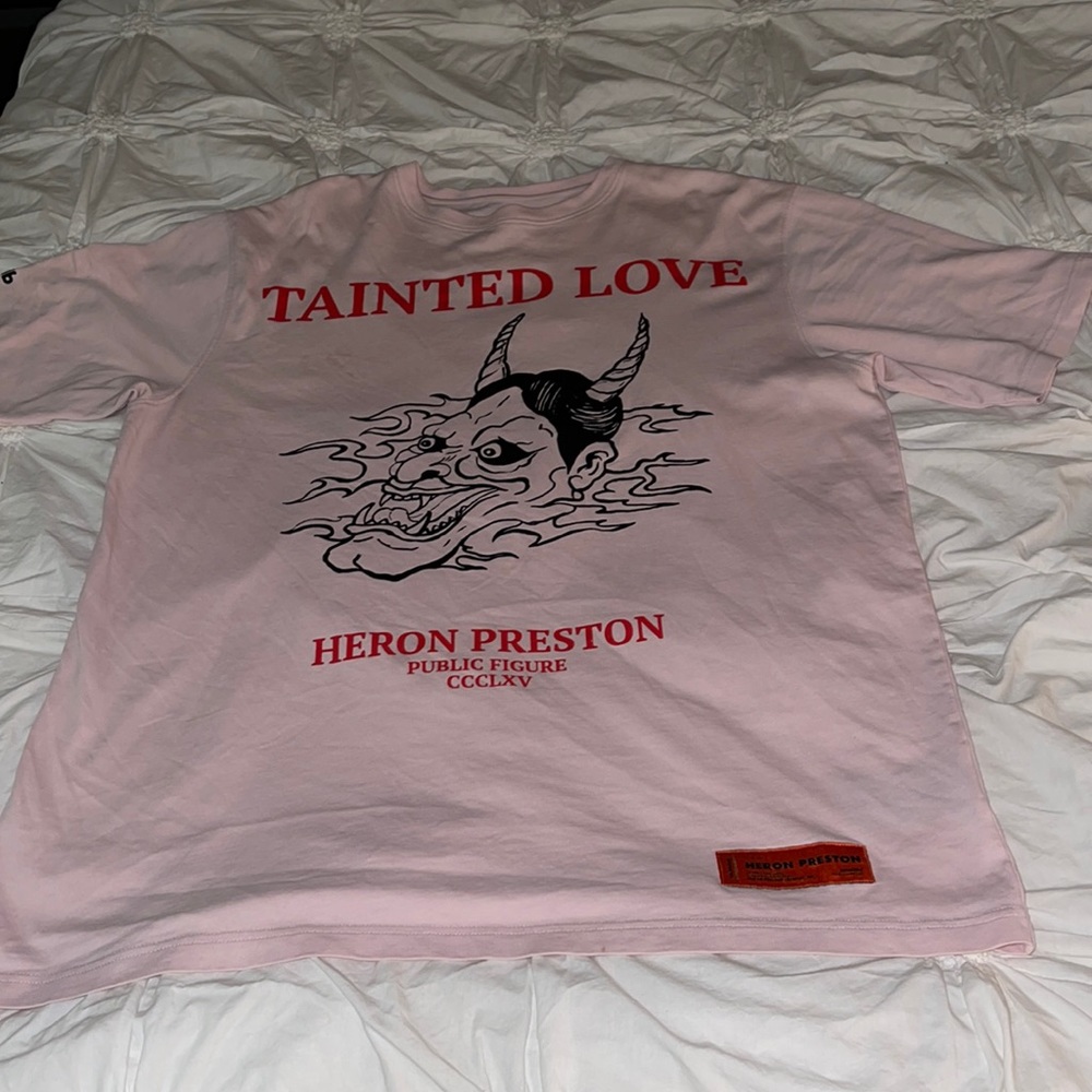 Pink Heron Preston tee